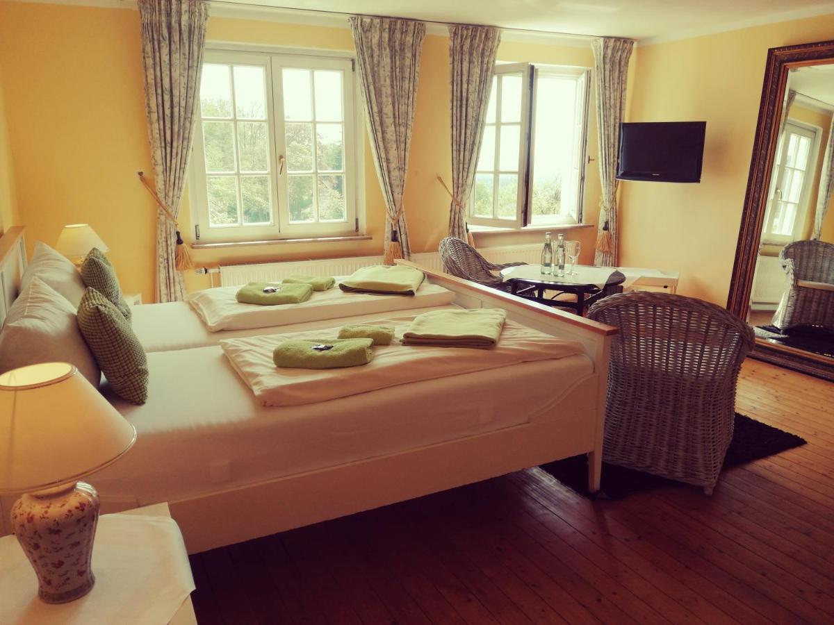 טקלנבורג Hotel Drei Kronen מראה חיצוני תמונה
